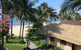 Bamboo Village Beach Resort&Spa